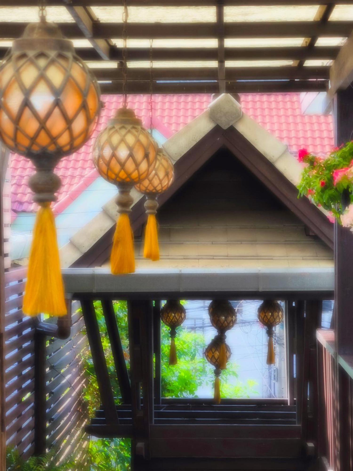 Hotel Ratchiangsaen Flora House à Chiang Mai Extérieur photo