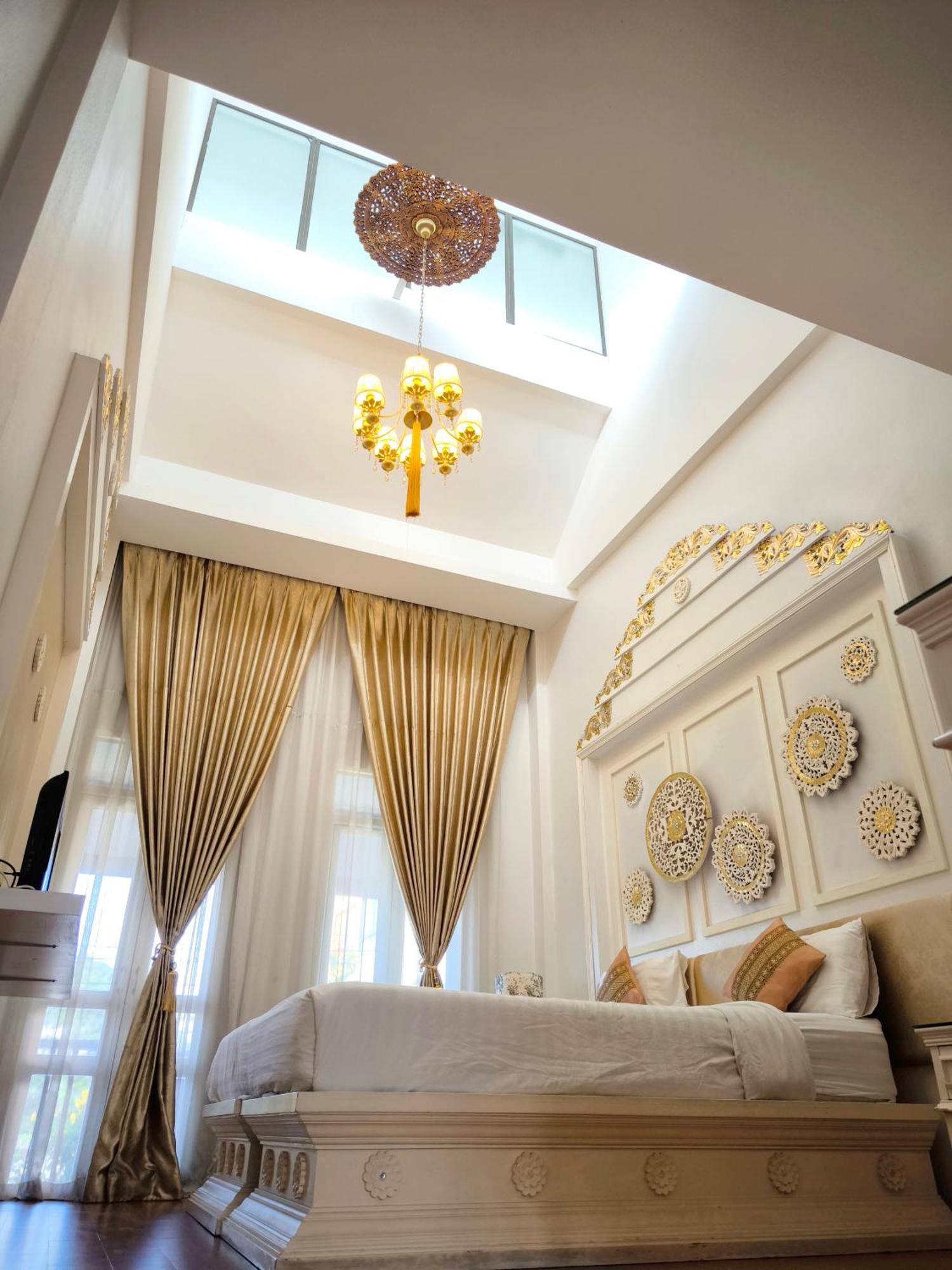 Hotel Ratchiangsaen Flora House à Chiang Mai Extérieur photo