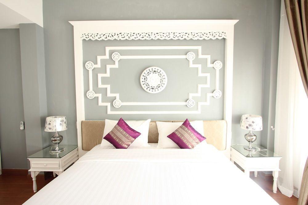 Hotel Ratchiangsaen Flora House à Chiang Mai Extérieur photo